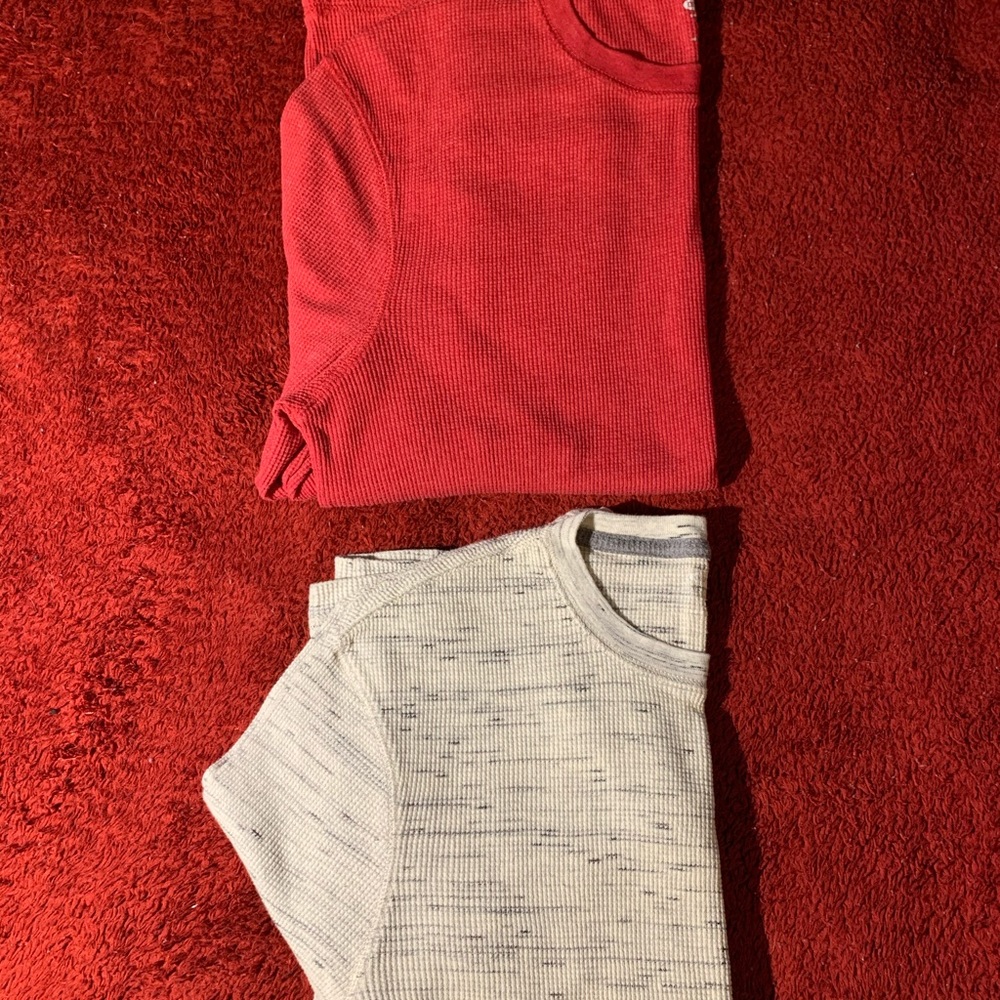 Old navy long sleeves